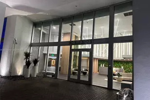 90 SW 3rd St, Miami, FL 33130 - Photo 38