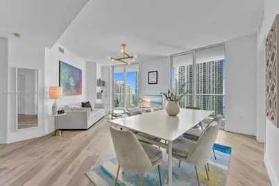 300 S Biscayne Blvd #T-1708, Miami, FL 33131 - Photo 10