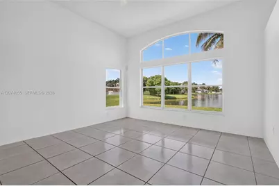 2342 NW 184th Ter, Pembroke Pines, FL 33029 - Photo 18