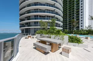 488 NE 18th St, Miami, FL 33132 - Photo 26
