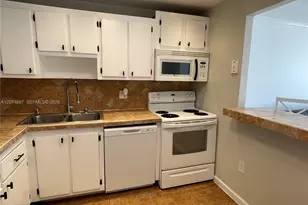 [Address not provided], North Miami Beach, FL 33160 - Photo 22