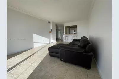 [Address not provided], North Miami Beach, FL 33160 - Photo 12