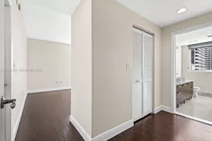 244 Biscayne Blvd, Miami, FL 33132 - Photo 28