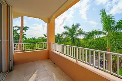 737 Crandon Blvd #PH-1, Key Biscayne, FL 33149 - Photo 6
