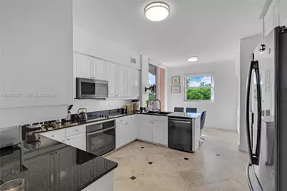 737 Crandon Blvd #PH-1, Key Biscayne, FL 33149 - Photo 22