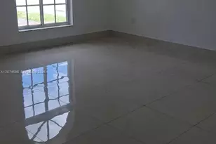 7001 W 35th Ave, Hialeah, FL 33018 - Photo 12