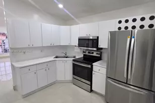 7001 W 35th Ave, Hialeah, FL 33018 - Photo 30