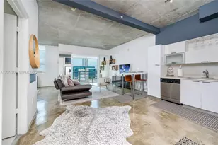 234 NE 3rd St, Miami, FL 33132 - Photo 6
