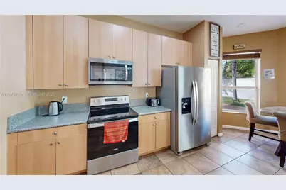 2215 Portofino Ave, Homestead, FL 33033 - Photo 12