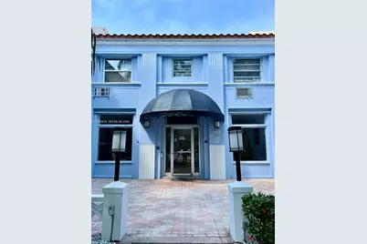 215 30th St #2, Miami Beach, FL 33140 - Photo 1