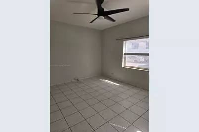 215 30th St #2, Miami Beach, FL 33140 - Photo 18