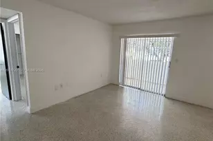 755 SW 6th St, Miami, FL 33130 - Photo 8