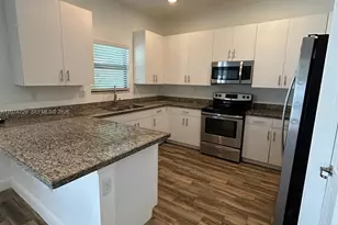 731 NE 193rd St, Miami, FL 33179 - Photo 6