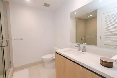 2411 Laguna Circle #1704, North Miami, FL 33181 - Photo 18