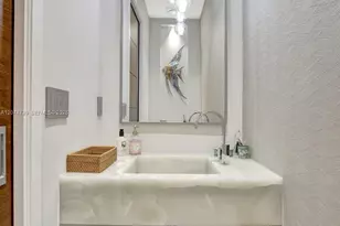 305 Oak St, Hollywood, FL 33019 - Photo 44