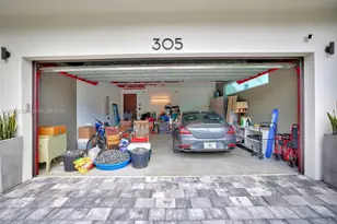 305 Oak St, Hollywood, FL 33019 - Photo 4