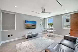 305 Oak St, Hollywood, FL 33019 - Photo 16