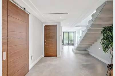 305 Oak St, Hollywood, FL 33019 - Photo 6