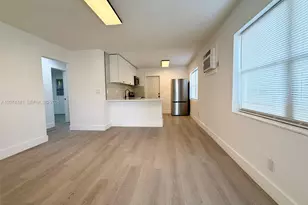 910 SW 2nd Ave, Hallandale Beach, FL 33009 - Photo 1