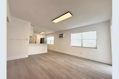 910 SW 2nd Ave #910, Hallandale Beach, FL 33009 - Photo 2