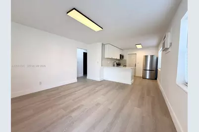 910 SW 2nd Ave #910, Hallandale Beach, FL 33009 - Photo 4