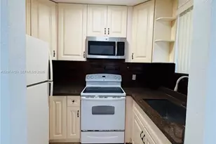 756 N 17th Ave, Hollywood, FL 33020 - Photo 2