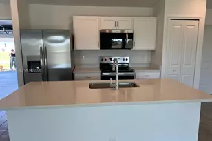 1407 NW 17th Pl, Cape Coral, FL 33993 - Photo 4