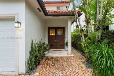 3068 Shipping Avenue, Coconut Grove, FL 33133 - Photo 2