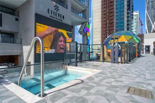 20 NE 11th St, Miami, FL 33132 - Photo 24