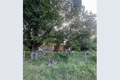 16550 NE 4th Ave, Miami, FL 33162 - Photo 1