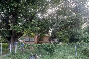 16550 NE 4th Ave, Miami, FL 33162 - Photo 1
