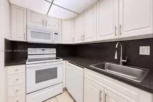 4855 NW 7th St, Miami, FL 33126 - Photo 1