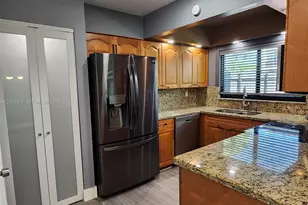 6518 Kendale Lakes Dr, Miami, FL 33183 - Photo 4