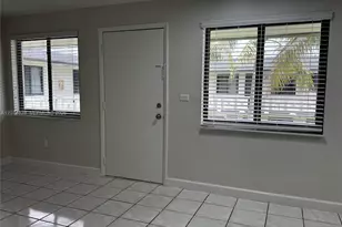 1345 W 28th St, Hialeah, FL 33010 - Photo 10