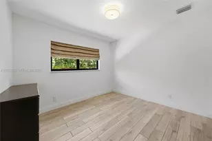 12025 NE 5th Ave, Biscayne Park, FL 33161 - Photo 16