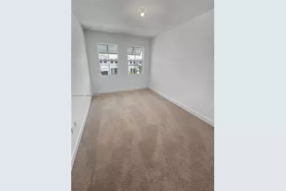 17025 SW 1st Street, Pembroke Pines, FL 33027 - Photo 10