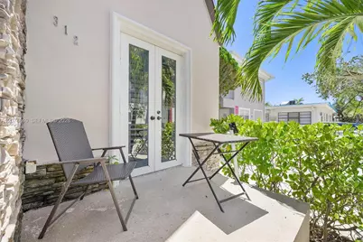 312 Fillmore St, Hollywood, FL 33019 - Photo 8