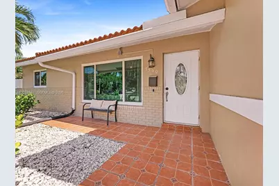 7500 NW 42nd St, Coral Springs, FL 33065 - Photo 10