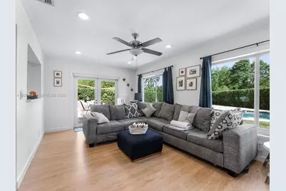 7500 NW 42nd St, Coral Springs, FL 33065 - Photo 22