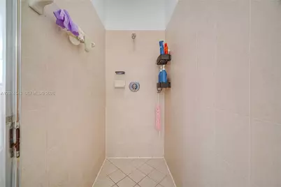 10334 NW 30th Ter, Doral, FL 33172 - Photo 26