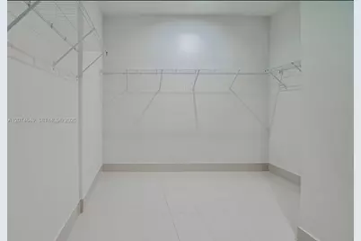 55 SW 9th St #4409, Miami, FL 33130 - Photo 6