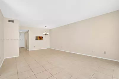 7500 NW 30th Pl #222, Sunrise, FL 33313 - Photo 6