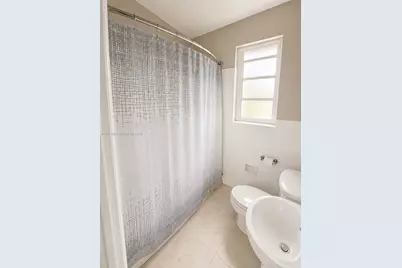 375 SW 19th Ave #2, Miami, FL 33135 - Photo 6