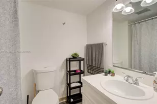 4610 NW 79th Ave, Doral, FL 33166 - Photo 18
