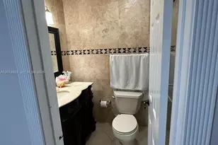 14861 SW 70th St, Miami, FL 33193 - Photo 16