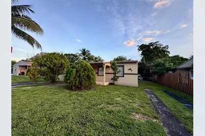 3040 NW 7th St, Pompano Beach, FL 33069 - Photo 14