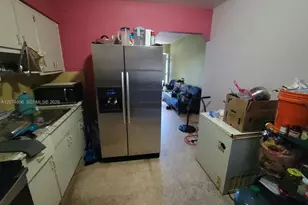 1120 NE 111th St, Miami, FL 33161 - Photo 10