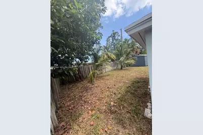 515 S 61st Ter, Hollywood, FL 33023 - Photo 28