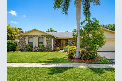 20888 Sugarloaf Ln #20888, Boca Raton, FL 33428 - Photo 1