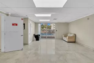 3601 NE 170th St, North Miami Beach, FL 33160 - Photo 18